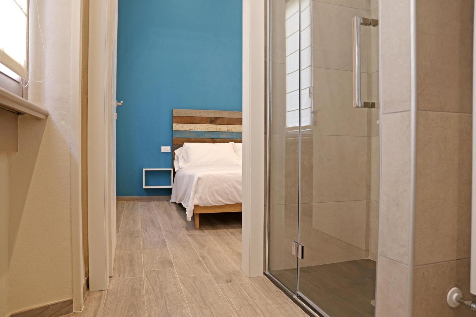 App9 - Rooms And Apartments Бергамо Экстерьер фото